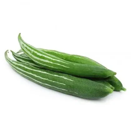 Snake gourd (Potlakaya)